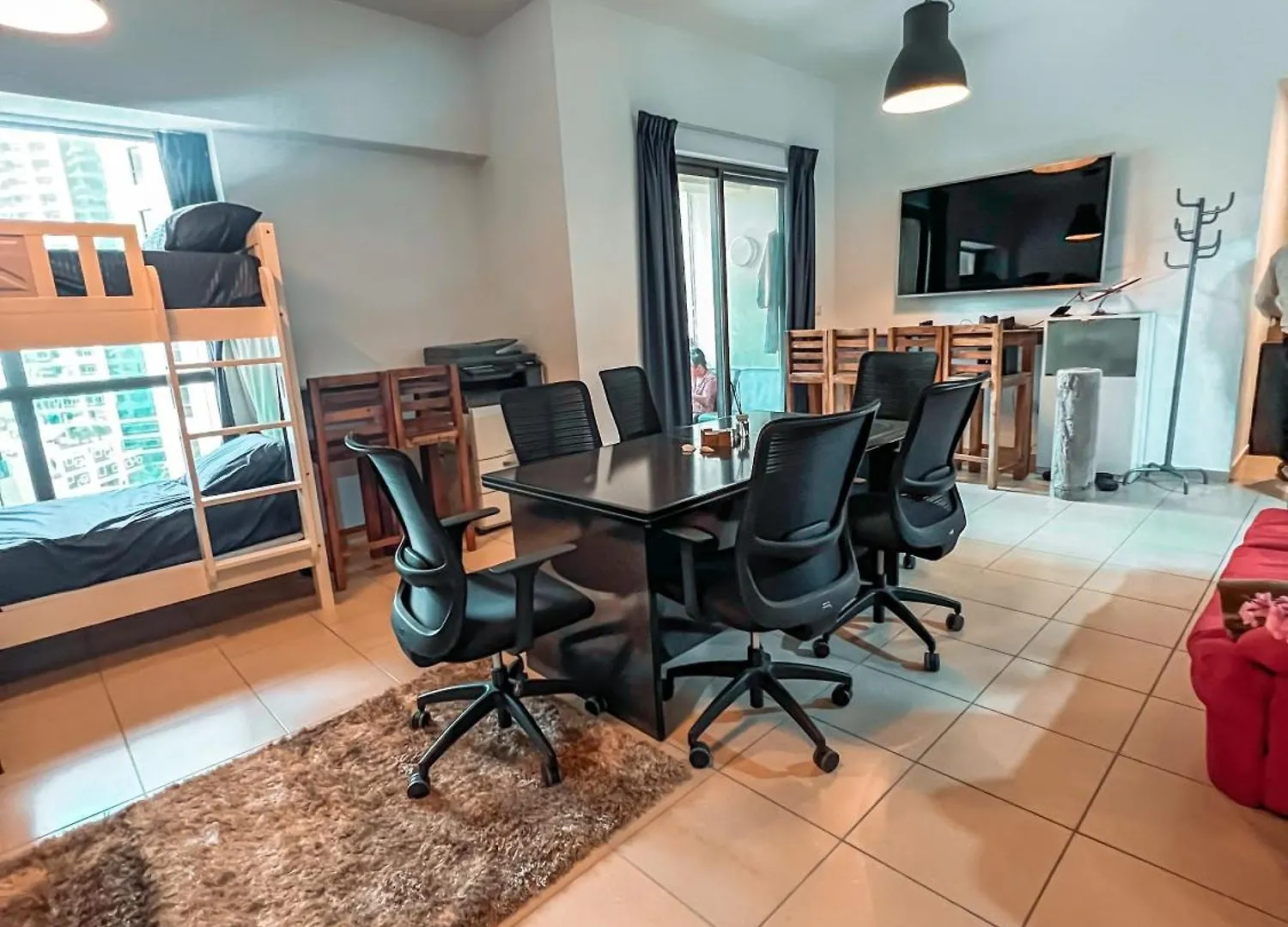 Urban Panda Hostel Sadaf Jbr Дубай